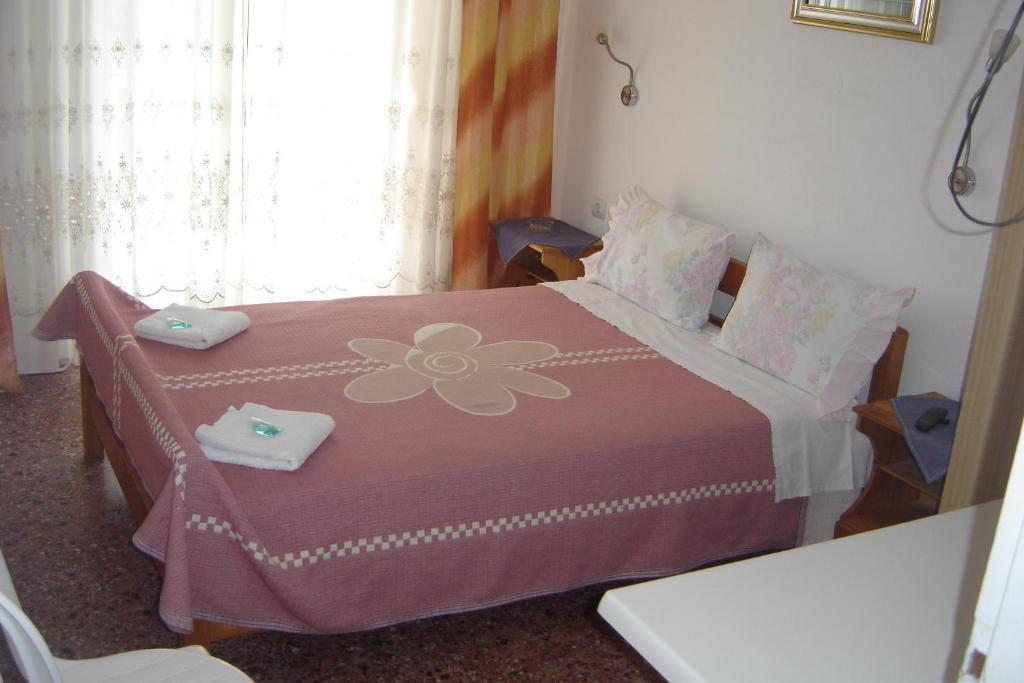 Hotel Angela Аспровалта Екстер'єр фото